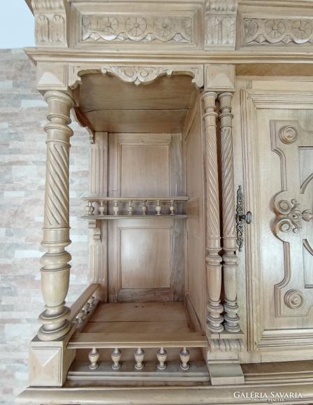 1a008c55253131e59d979a06fd026ad3-neoreneszansz-talaloszekreny