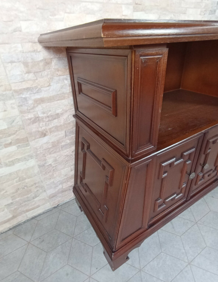 258f04ac16ae2fbe3331e7afb38925e1-komod-1