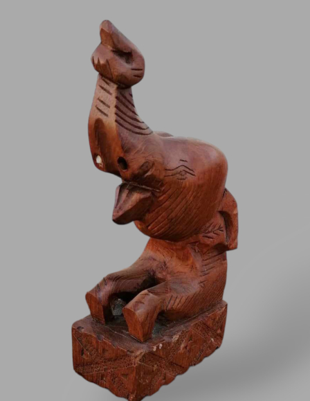 276cca0d91c794eeaf4d61cc93be4ced-elefant-tikkfa-konyvtarto-konyvtamasz