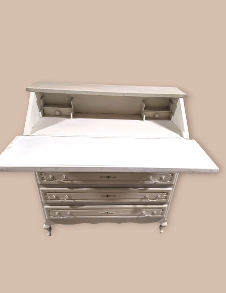 3f6d99db-30dc-4c63-b2b4-c46f4fda73e3