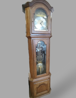 3 dallamos állóóra