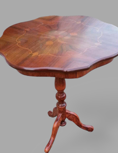 48d4bf344506f5760dbbe6d7d1ea2c93-intarzias-dohanyzoasztal