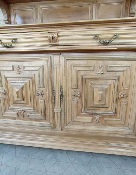 4d925246e6d4a2eac752b49b085594f1-neoreneszansz-talaloszekreny