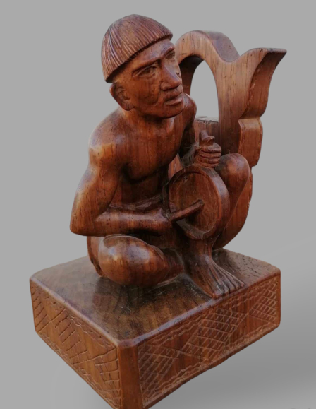 55aa98d5ac173e9a3b857de54a8a5682-tikkfa-konyvtarto-konyvtamasz