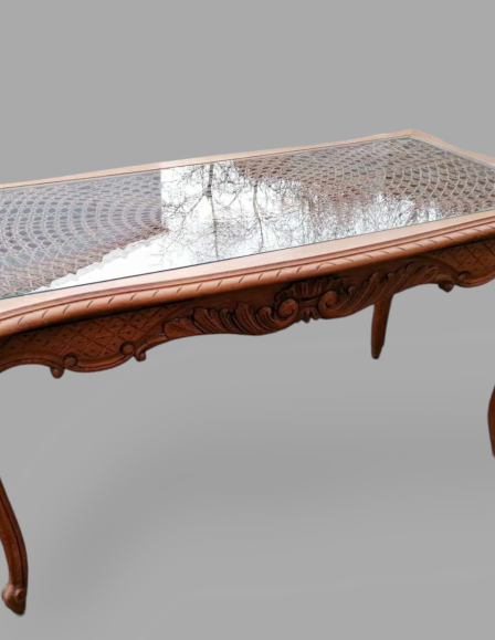 5a4e63ad07b3b1b49d764974c0debefb-neobarokk-dohanyzoasztal