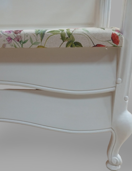 6f33f4a34ac36969912edeb9739e6bc9-provence-neobarokk-pad-sofa