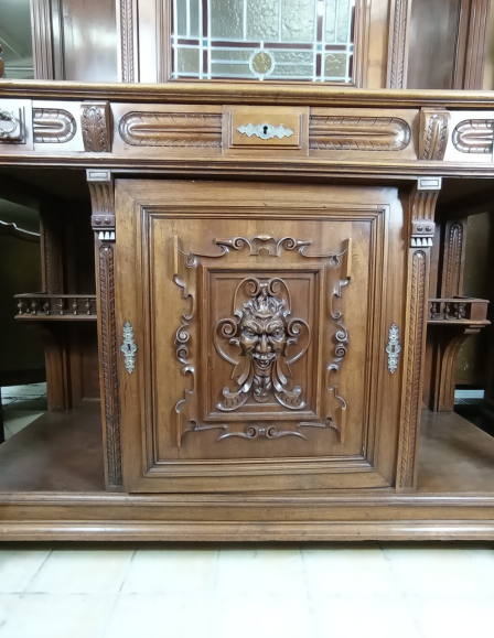 821c15823d60af9610e38d8d2d307c56-antik-neoreneszansz-olomuveges-diofa-talalo-szekreny