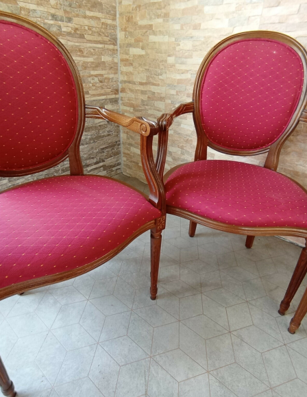 8a987bb29bc7b7ad4cb25b560a092f0f-francia-barokk-karfas-szekek