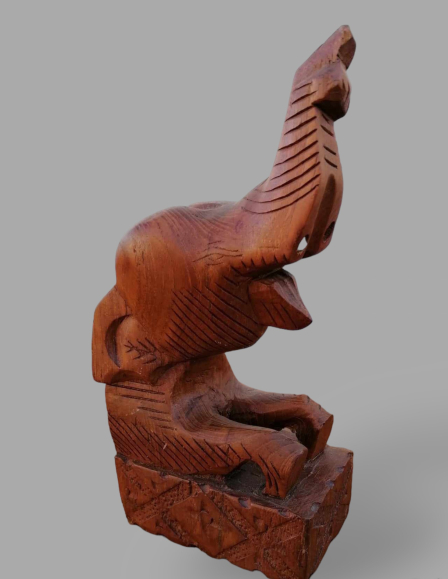 92c0f40c2b0a309b1e2b77f2dc4ab004-elefant-tikkfa-konyvtarto-konyvtamasz