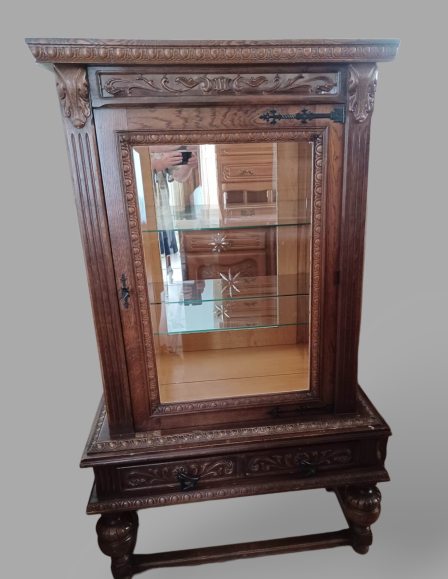 Antik jellegű teli üveges vitrin