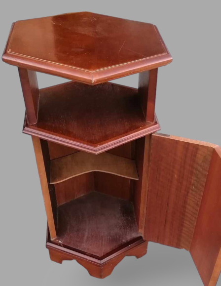 cb218ea53b787babcfcde508956f2b99-hatszogletu-angol-komod