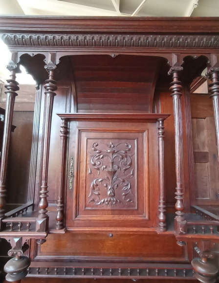 d1177354b4c99f485b3a0ed02eb4b97e-antik-talalo-szekreny