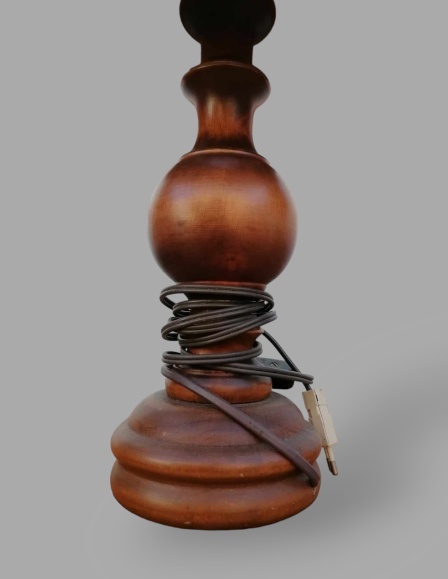 d4c0c931d9a69b439a970b55a60b4adf-ejjeli-lampa-parban