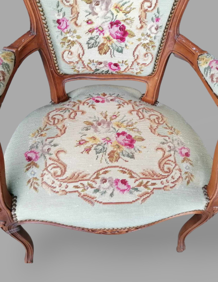 d8799f912dd088638a0d036c84c7712a-gobelines-karos-szek