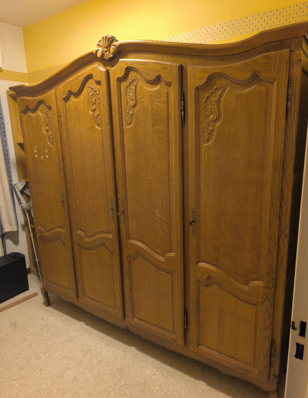 Neobarokk 4 ajtós ruhás szekrény, gardrób 8.