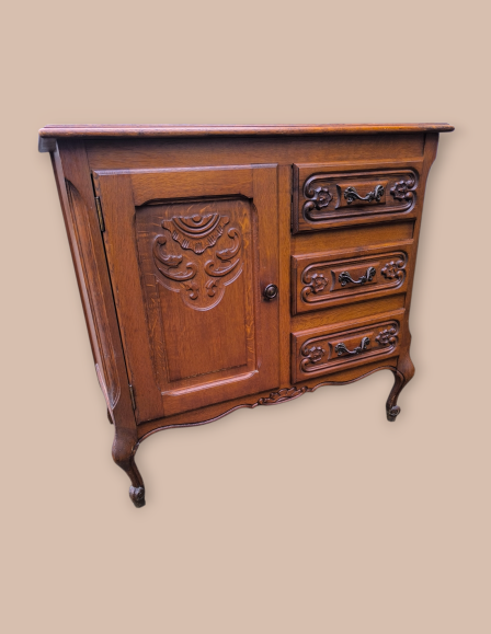 Neobarokk komód 23.