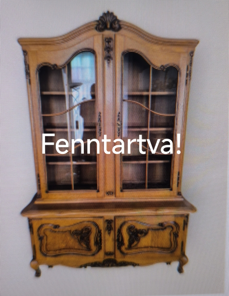 Neobarokk vitrin 7.