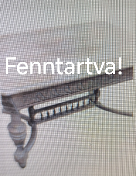 Antik nagy méretű dohányzóasztal