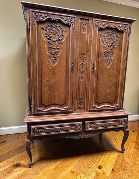 Neobarokk magas komód 1.