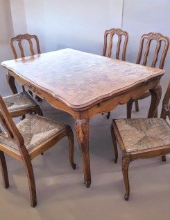 Neobarokk étkező garnitúra,bővihető asztal + 6 db szék.