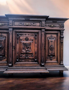 Impozáns dúsan faragott antik neorenszánsz tálaló,komód pár (cca.1880)
