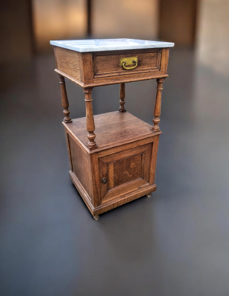 Antik márványlapos kis komód vagy éjjeli szekrény 2.