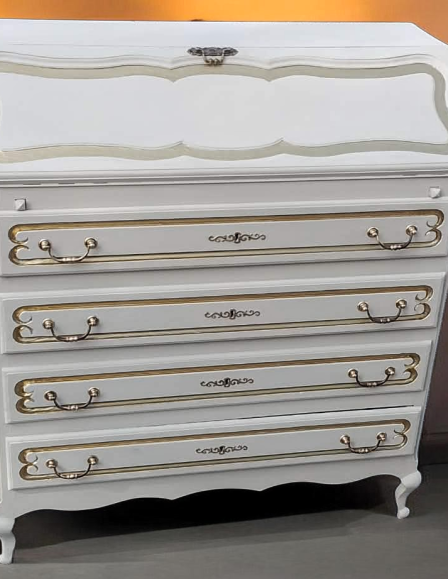 messenger-creation-649ec9e4-ee7e-4a52-b37f-292753f3d290-photoroom