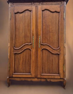 Antik XV. Lajos stílusú kétajtós gardrób,ruhásszekrény