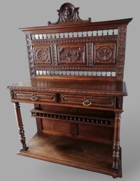 Antik breton stílusú pohárszék, tálaló