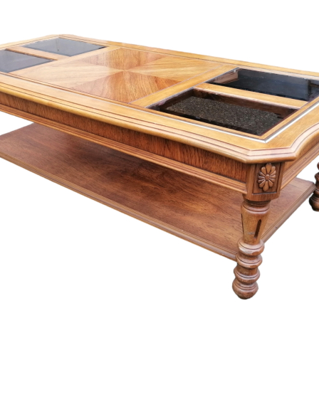 Szögletes fa dohányzóasztal üveg betétekkel