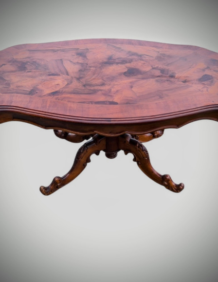 Barokk dohányzóasztal 5.