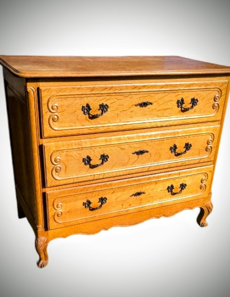 Neobarokk 3 fiókos komód 16.