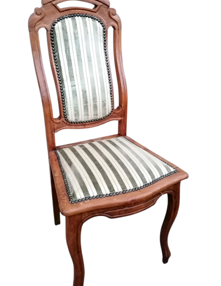 6 db antik, neobarokk stílusú kárpitozott szék.