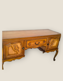 Neobarokk kis íróasztal vagy tv alá helyezhető hosszú komód