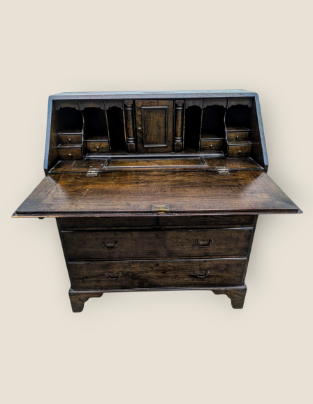 Angol stílusú szekreter