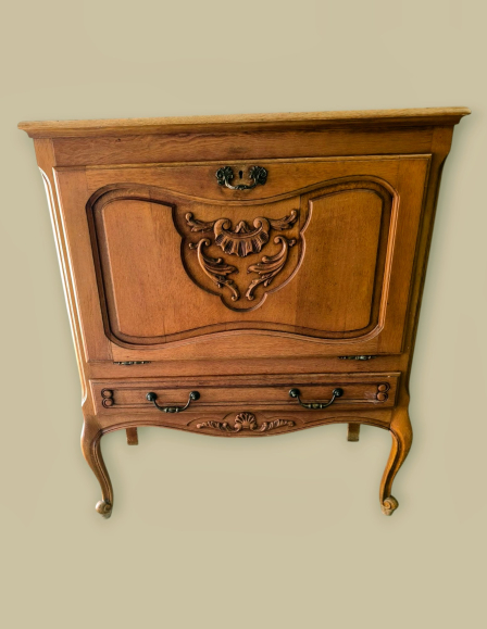 Neobarokk komód,bárszekrény 1.