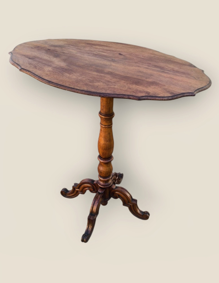 Antik teázó, lerakó vagy dohányzóasztal