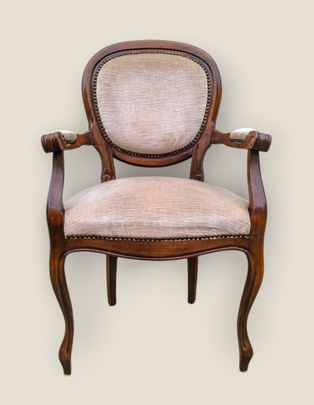 photoroom-20251014-192414-2