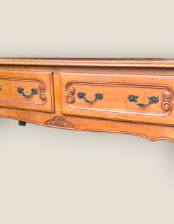 Neobarokk alacsony komód Tv alá.