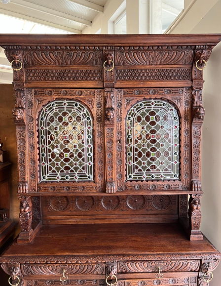 Antik neoreneszánsz ólomüveges vitrin-tálaló