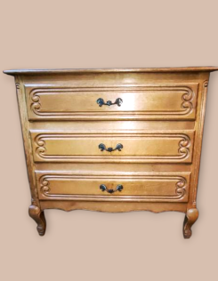 Neobarokk 3 fiókos komód 9.